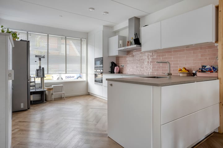 Foto 8 van Carmen 48