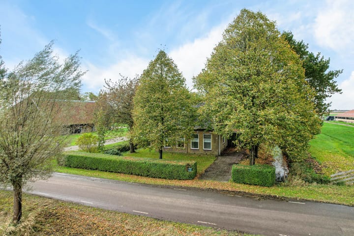 Photo 37 of Nummer 19