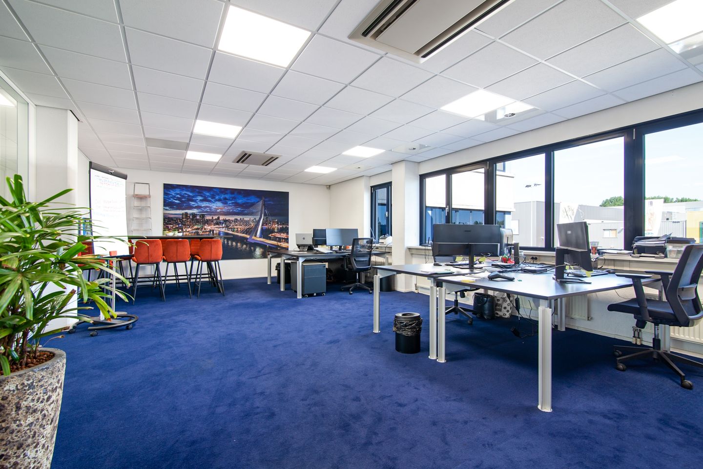 View photo 1 of Hanzeweg