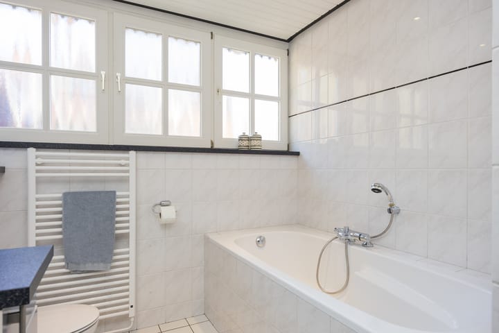 Photo 28 of Amsinksweg 18