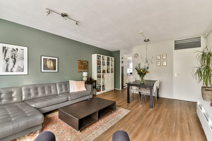 Photo 11 of Jan Witheijnstraat 50