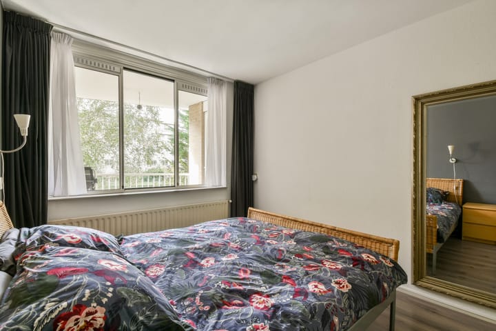 Photo 21 of Jan Witheijnstraat 50