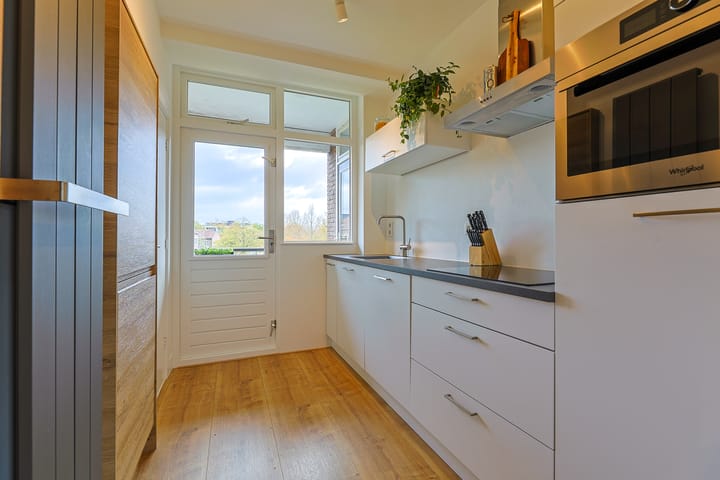 Photo 3 of Kortenaerstraat 2-C