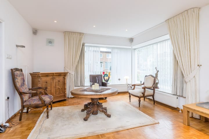 Photo 11 of Mevrouw van der Meijstraat 26