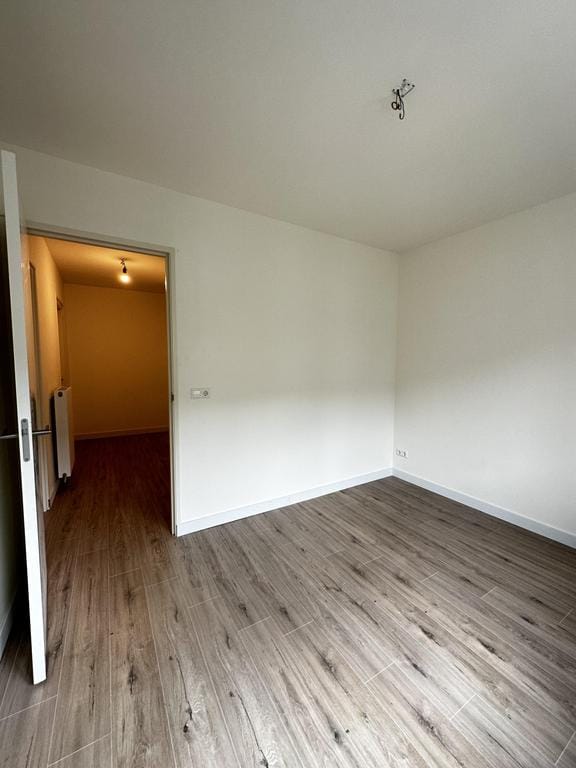 Photo 14 of Waverstraat 68-2