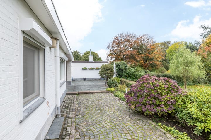 Photo 34 of Mevrouw van der Meijstraat 26