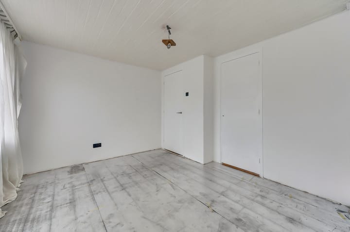 Foto 16 van Burgemeester Van Veenlaan 80