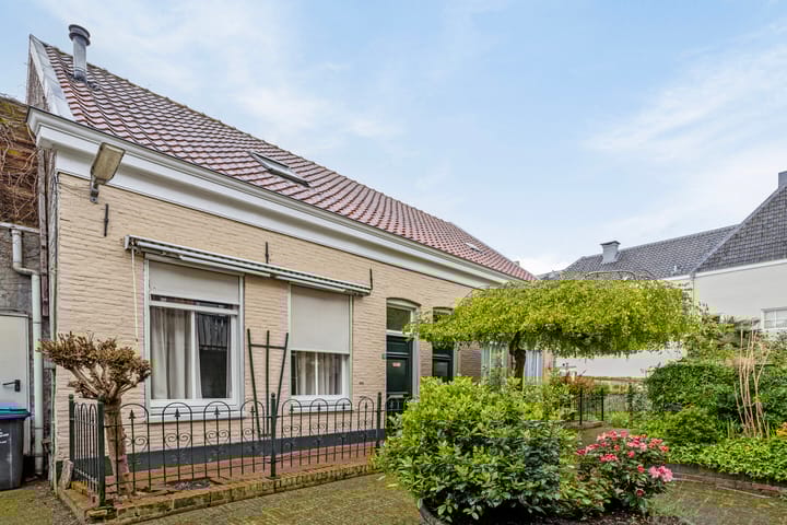 Photo 8 of Begijnenstraat 13