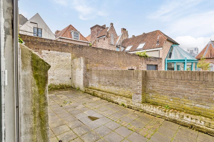 Photo 19 of Begijnenstraat 13