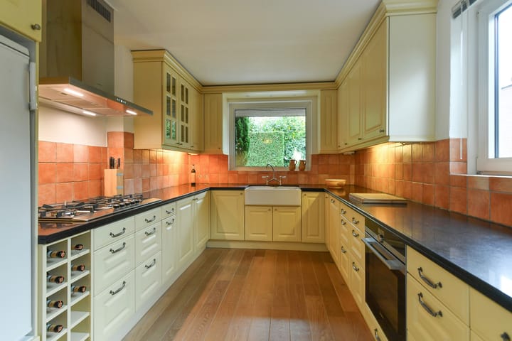 Photo 16 of Hoofdstraat 118