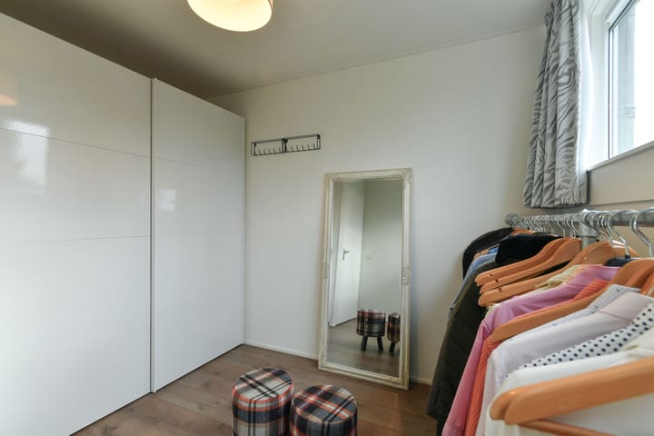 Photo 25 of Hoofdstraat 118