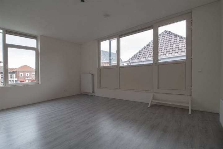 Foto 4 van Carolieweg 25