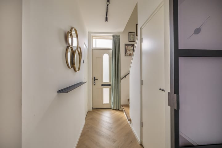 Photo 11 of Oosteind 28