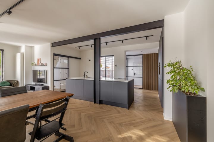 Photo 15 of Oosteind 28