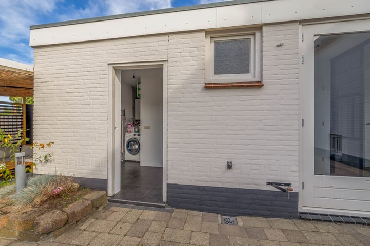 Photo 27 of Oosteind 28