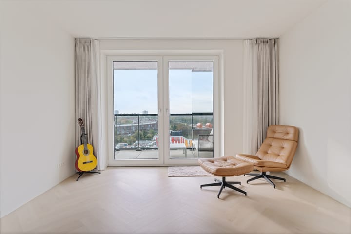 Foto 22 van Waldorpstraat 1672