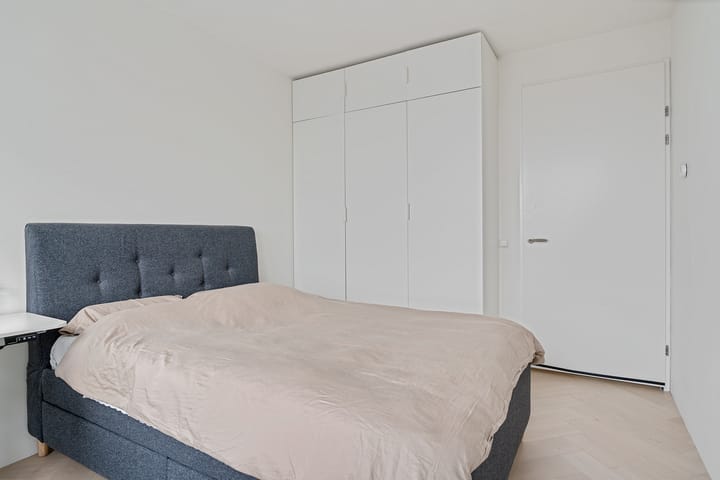 Foto 27 van Waldorpstraat 1672