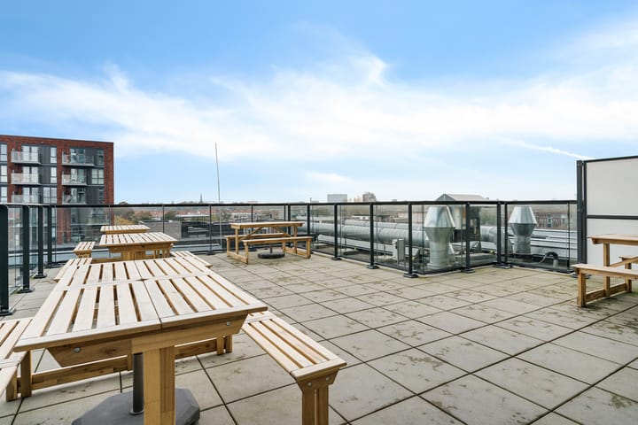 Foto 35 van Waldorpstraat 1672