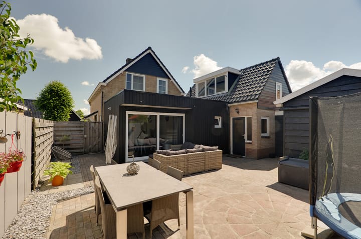 Photo 2 of Veldmansweg 9