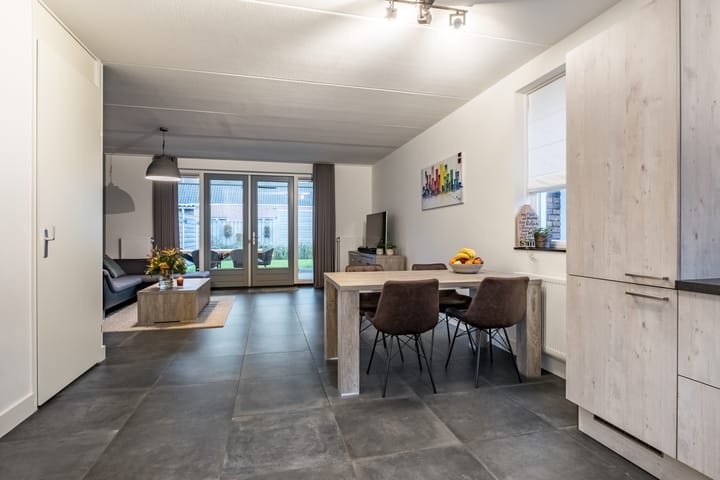 Foto 10 van Burgemeester Verheijenstraat 13