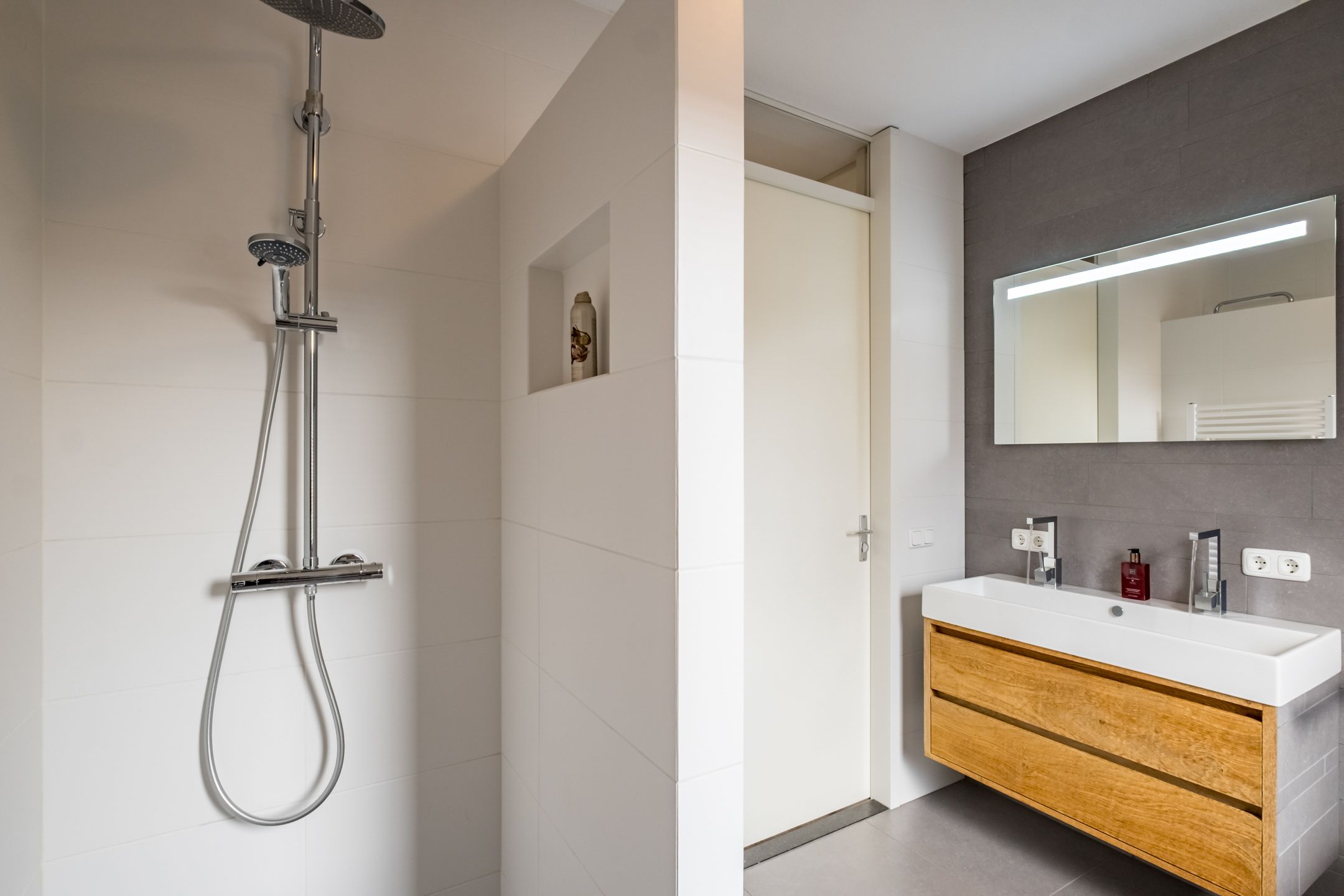 Foto 24 van Burgemeester Verheijenstraat 13