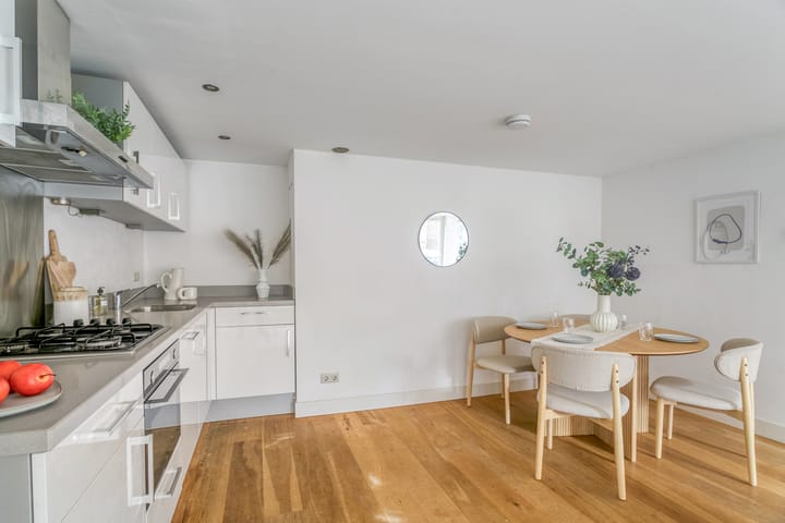 Foto 17 van Jacob van Lennepstraat 10