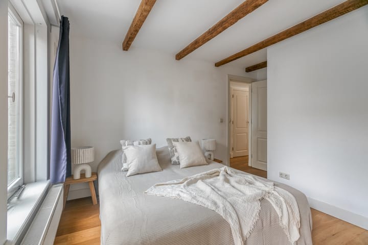 Foto 20 van Jacob van Lennepstraat 10