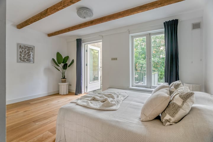 Foto 23 van Jacob van Lennepstraat 10