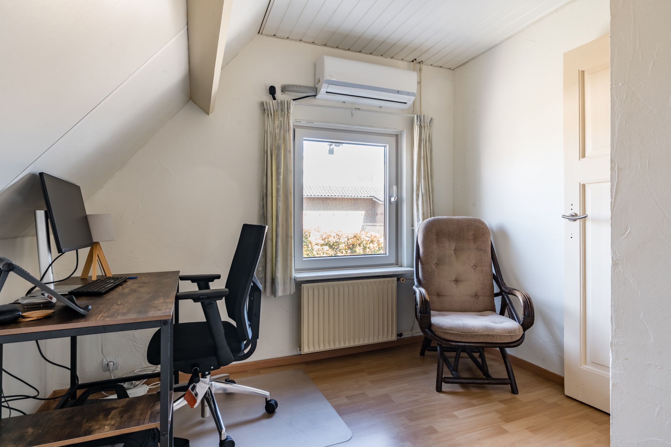 Foto 24 van Broekweg 208