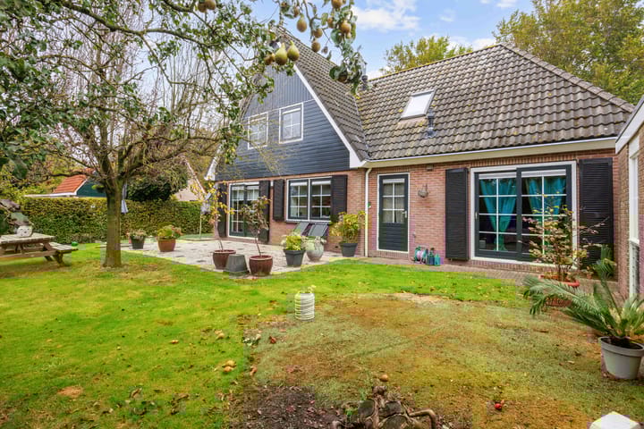 Foto 39 van Hoofdweg 11