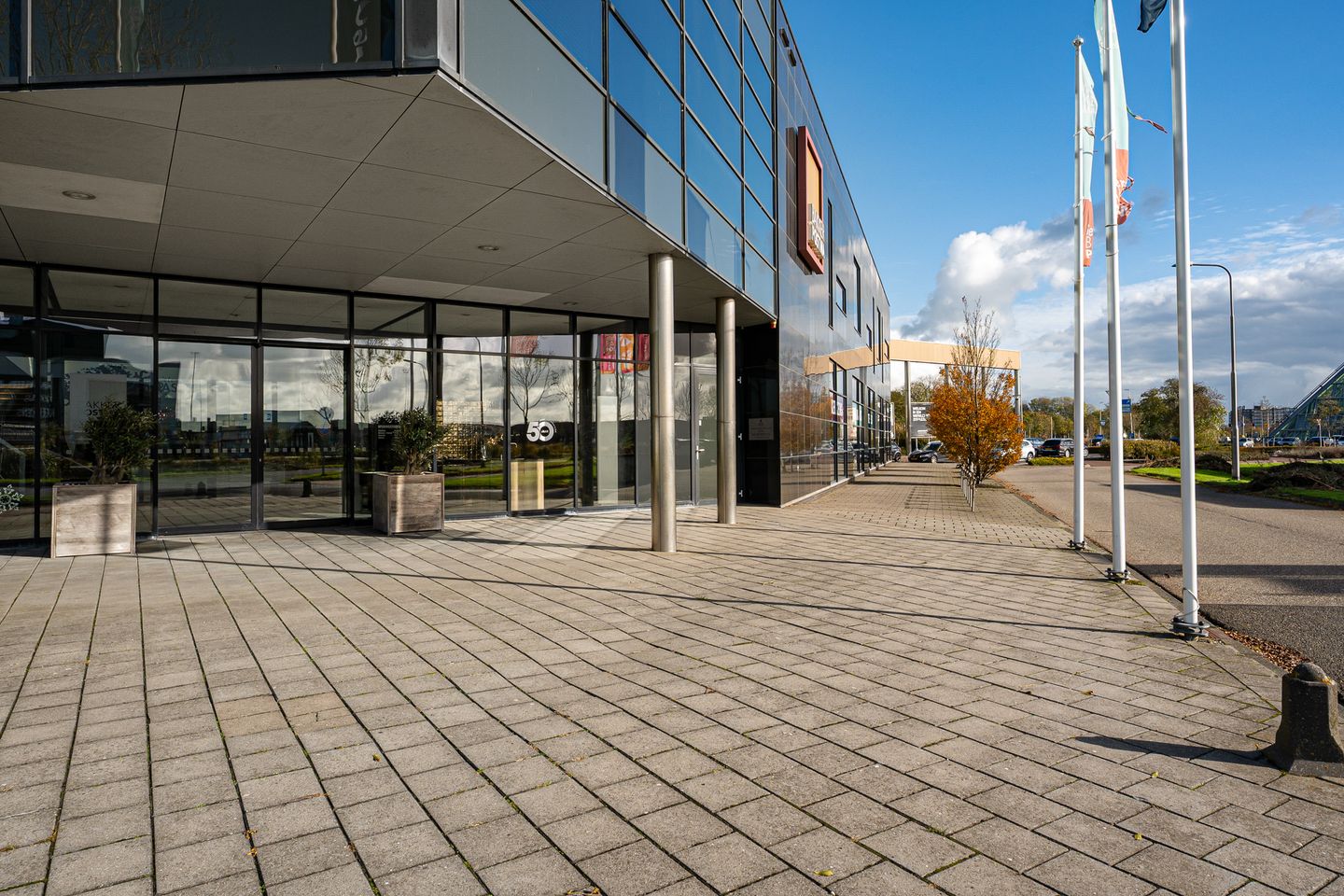 Bekijk foto 3 van Balthasar Bekkerwei 108