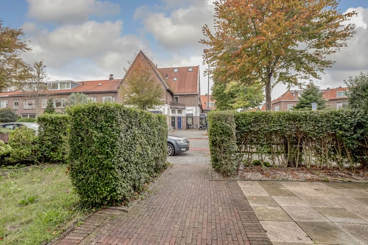 Photo 6 of Rozenboomlaan 42