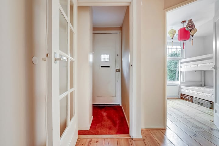 Photo 9 of Rozenboomlaan 42