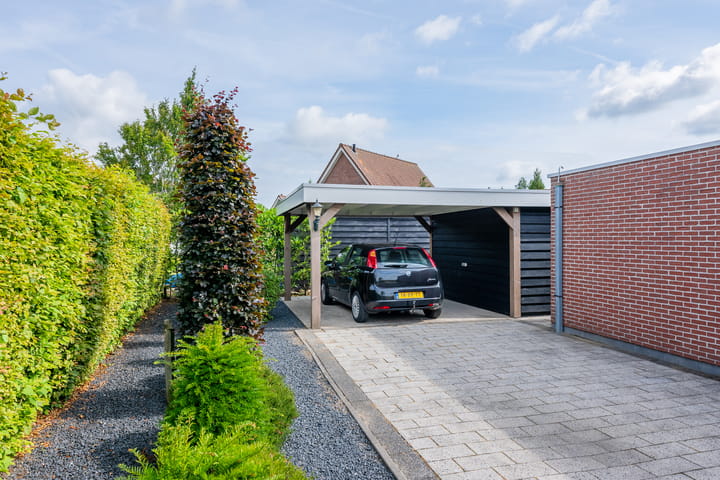 Vrijstaande woning te koop: Polder Klinkerland 1, Nieuwe-Tonge