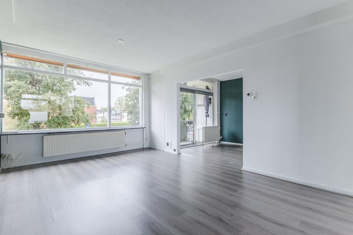 Photo 2 of Zilverschoonlaan 32