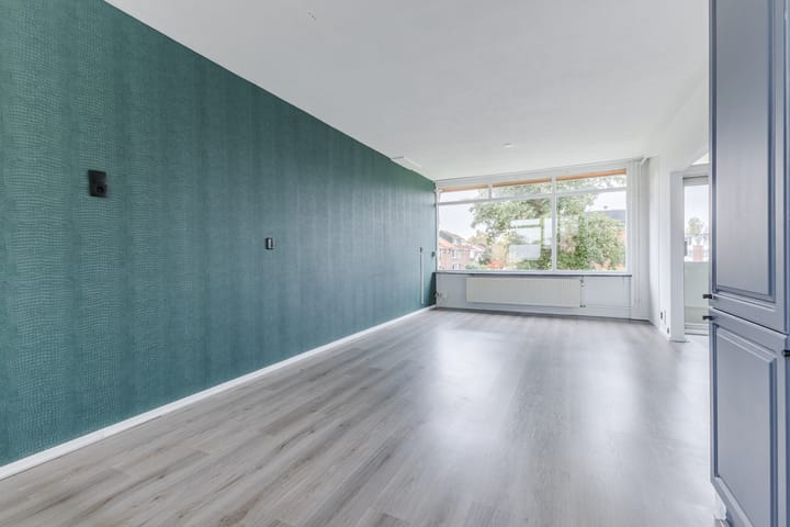 Photo 3 of Zilverschoonlaan 32