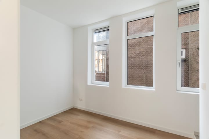 Foto 13 van Heemskerkstraat 114-B01