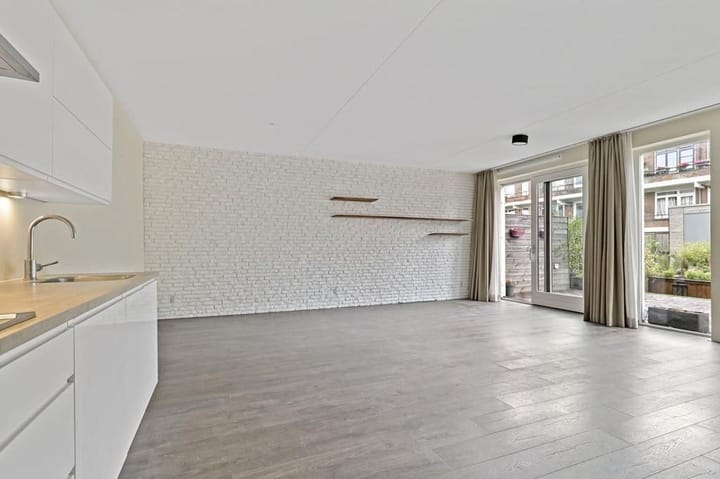 Photo 6 of Spaarwaterhof 4