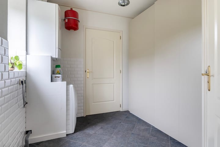 Foto 23 van Doniawei 61