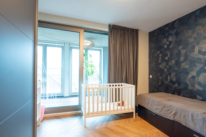 Photo 12 of Luitestraat 23