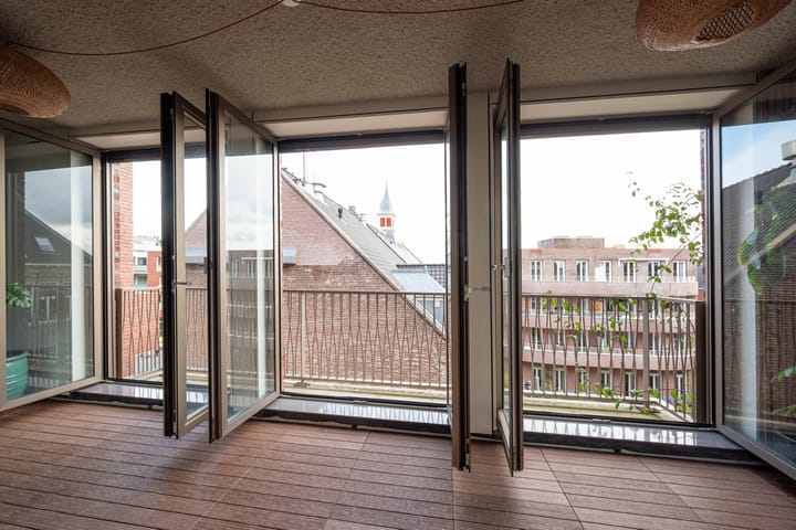 Photo 20 of Luitestraat 23