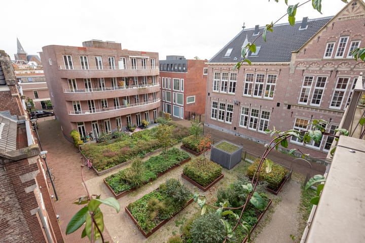 Photo 21 of Luitestraat 23