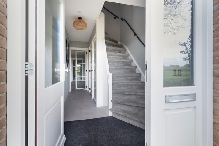 Photo 24 of Pothovenlaan 18