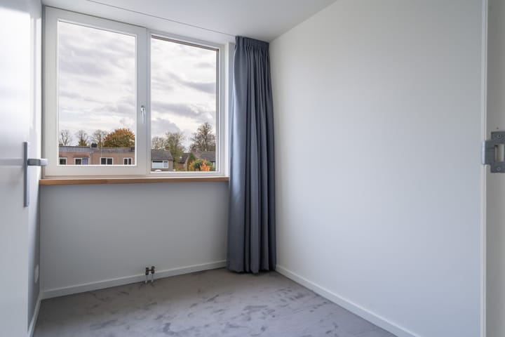 Photo 34 of Pothovenlaan 18