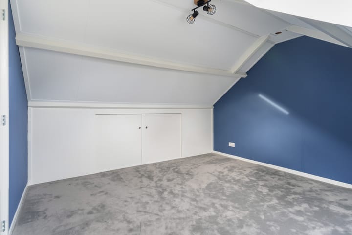 Photo 39 of Pothovenlaan 18