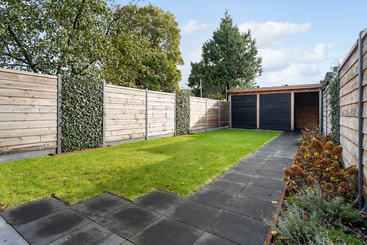 Photo 47 of Pothovenlaan 18