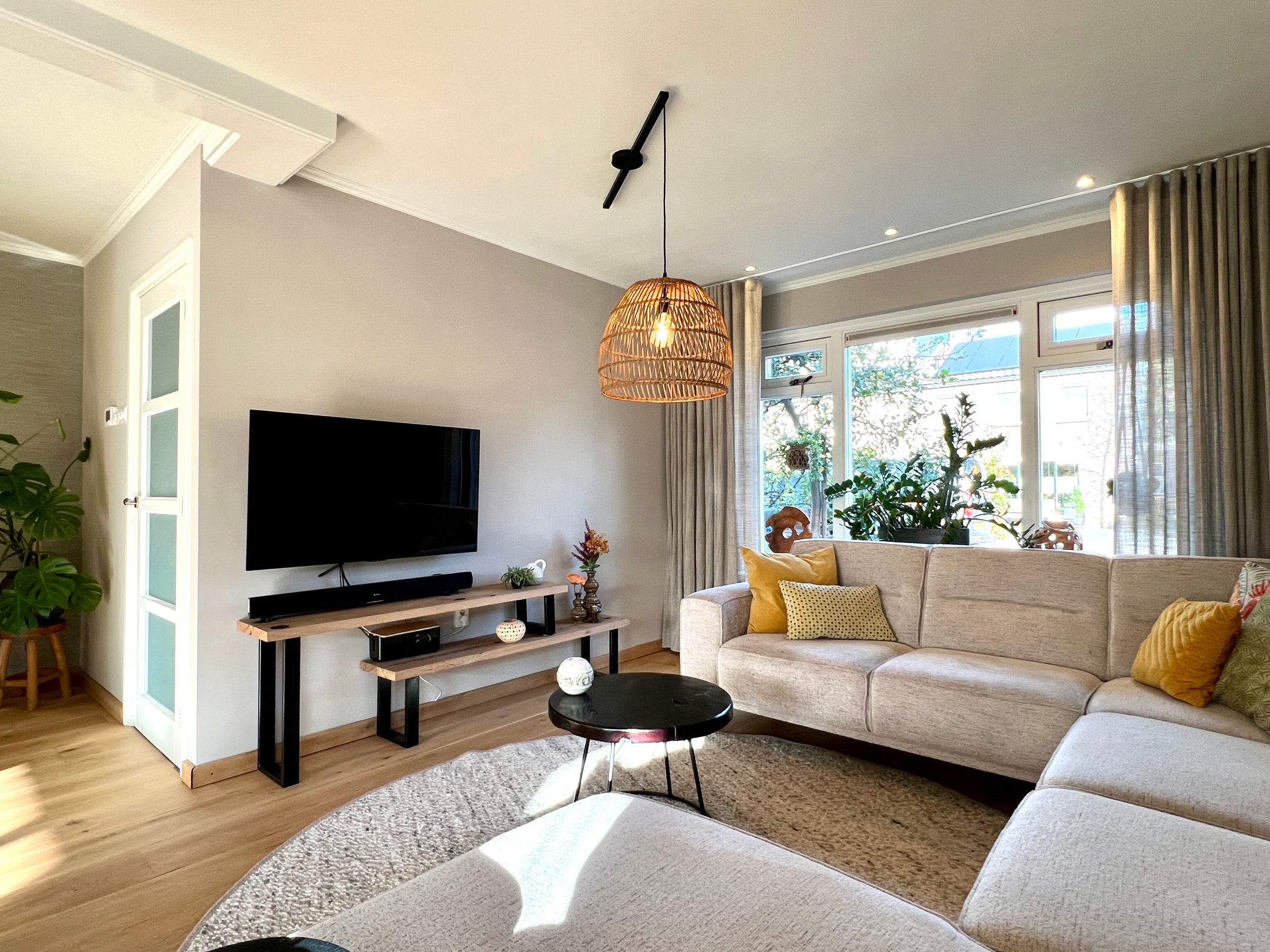 Photo 6 of Wilhelminastraat 27