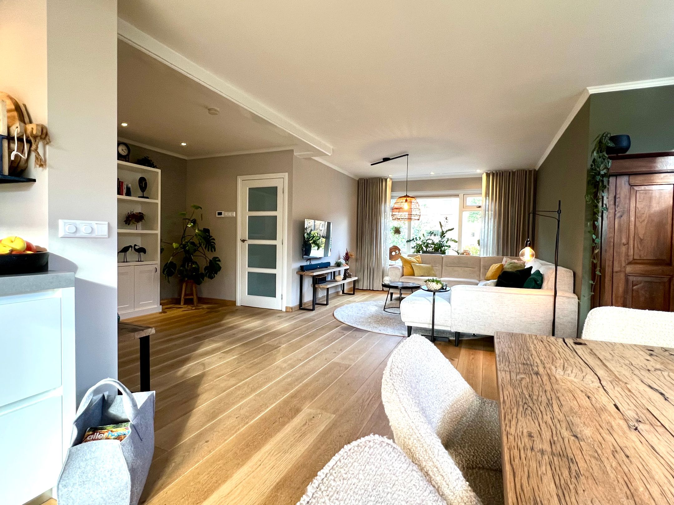 Photo 15 of Wilhelminastraat 27