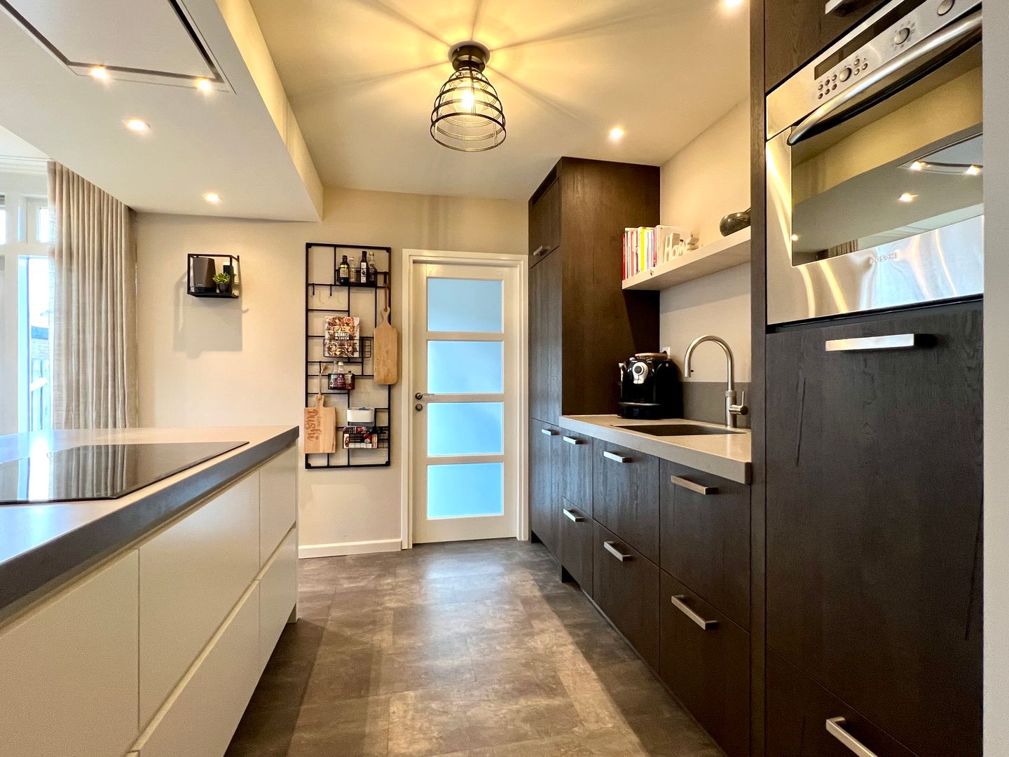 Photo 19 of Wilhelminastraat 27