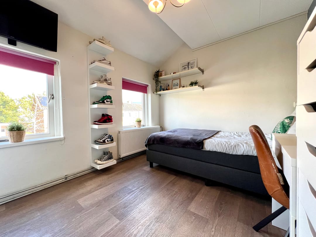 Photo 31 of Wilhelminastraat 27